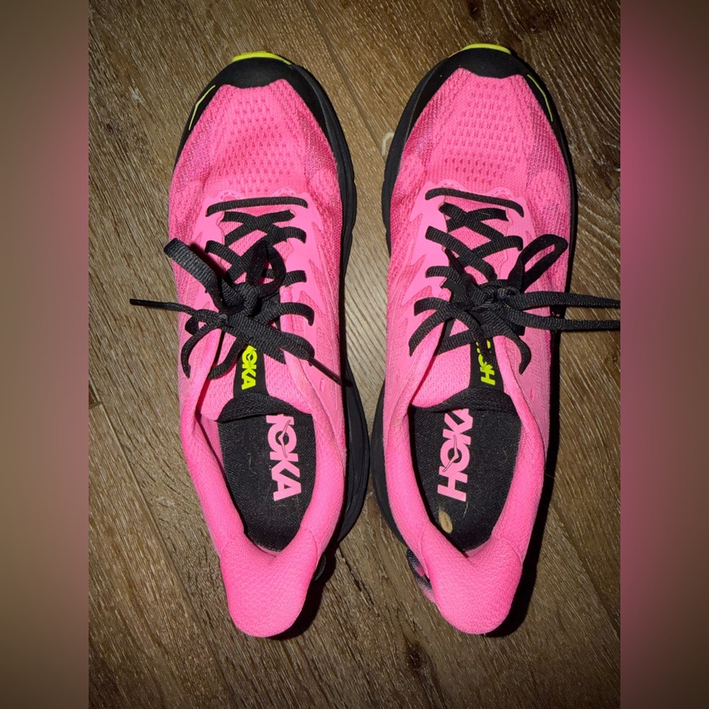 Hoka Lady Challenger 8 in size 8.  Women's Athletic Shoes in neon Rose / Black